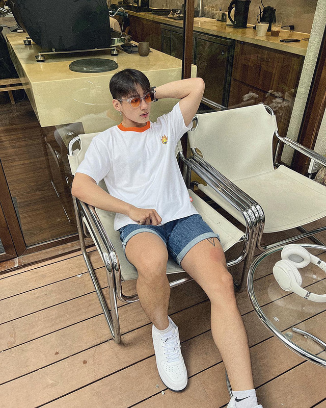 Photo by Duc Vuong 👑 on June 02, 2023. May be an image of 1 person. (1)