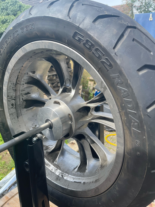 D36D53F4-5228-4C40-86AD-82C8C074070B