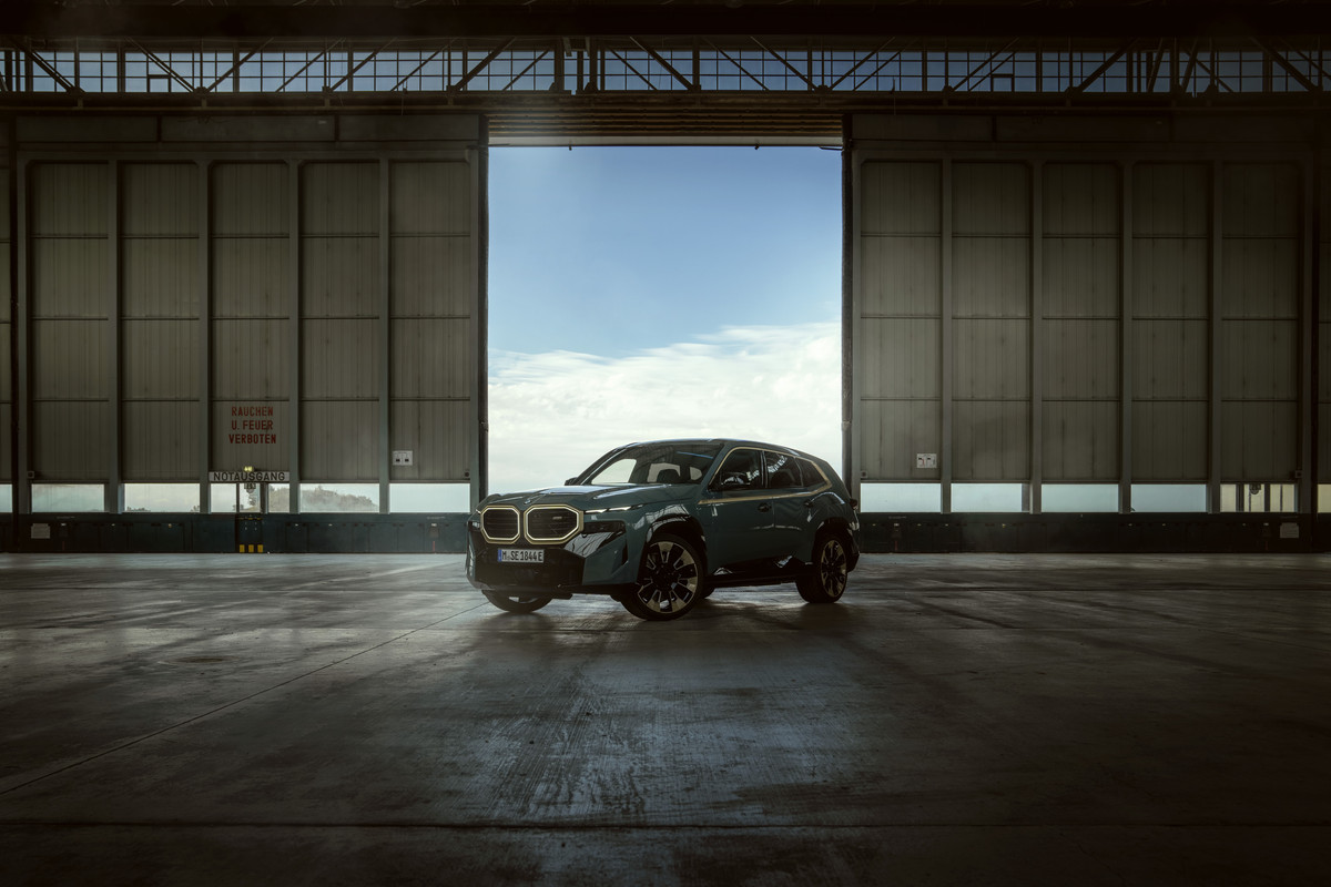 P90478621_highRes_the-first-ever-bmw-x