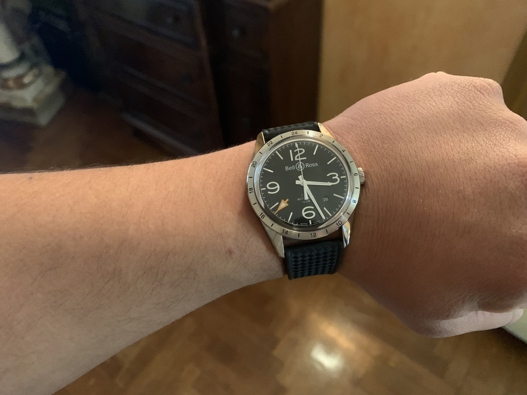 D51000A1-263C-46AB-AA9D-601DB48C5045