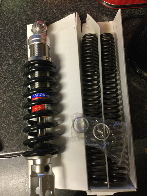 2C09063A-61F9-4913-A08D-C0E46BDD6C7C