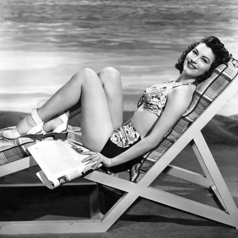 Ava_Gardner_d73