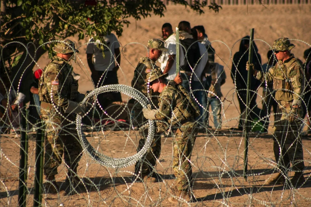 El “ejército de Dios” se manifiesta al sur de EU contra la migración irregular