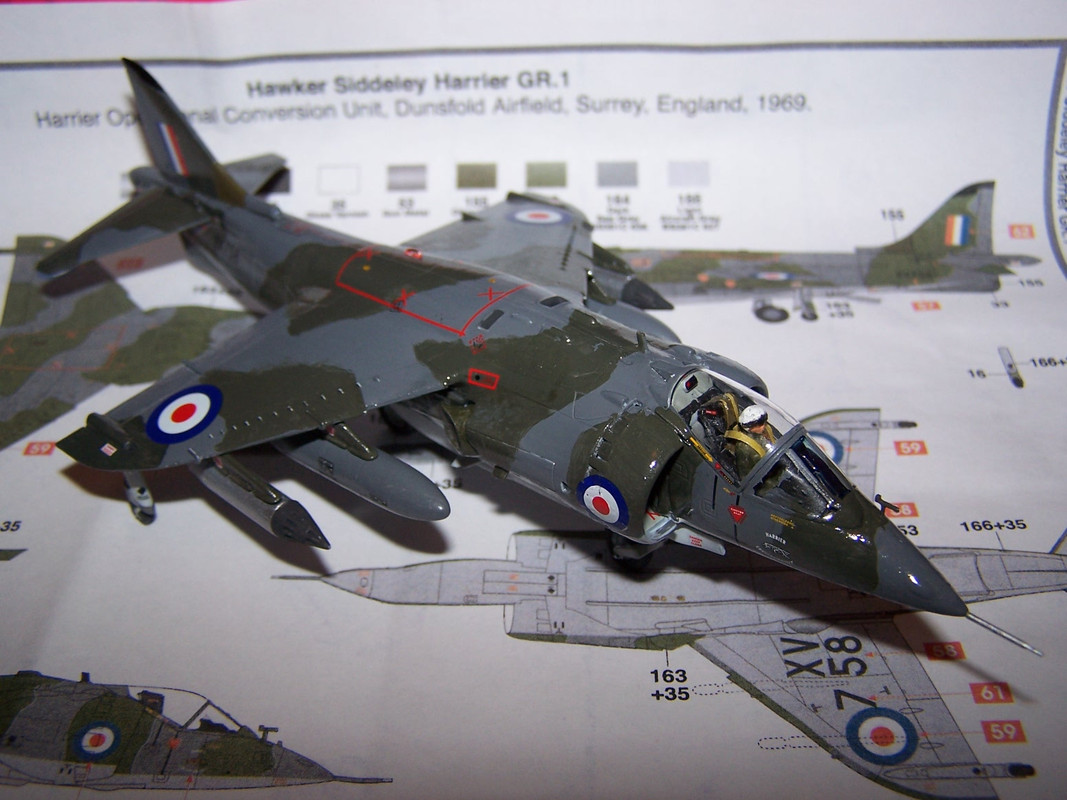 Airfix_Harrier_GR1_2