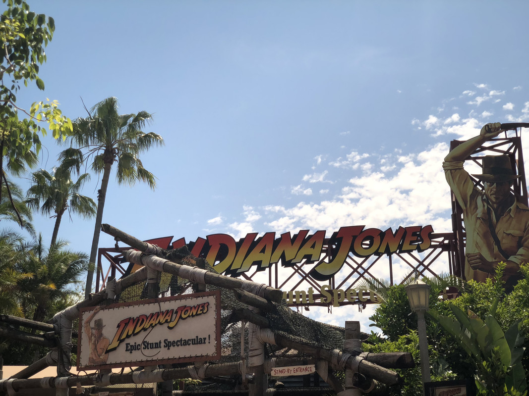 882B0242-F9E8-4C84-B244-074562869870