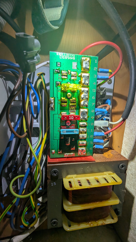 PXL 20260127 183112731