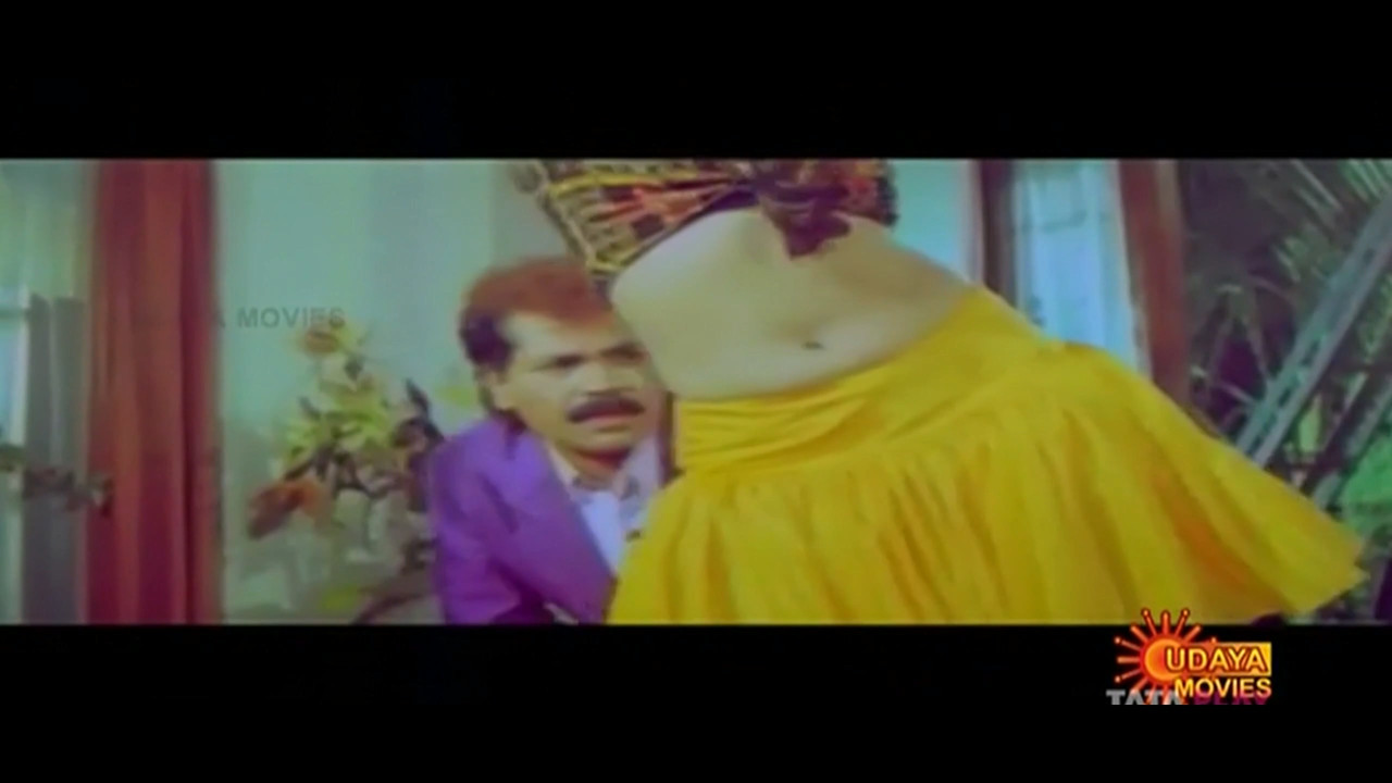 Dolly Minhas Hot CRG.mp4_20240727_145424.547