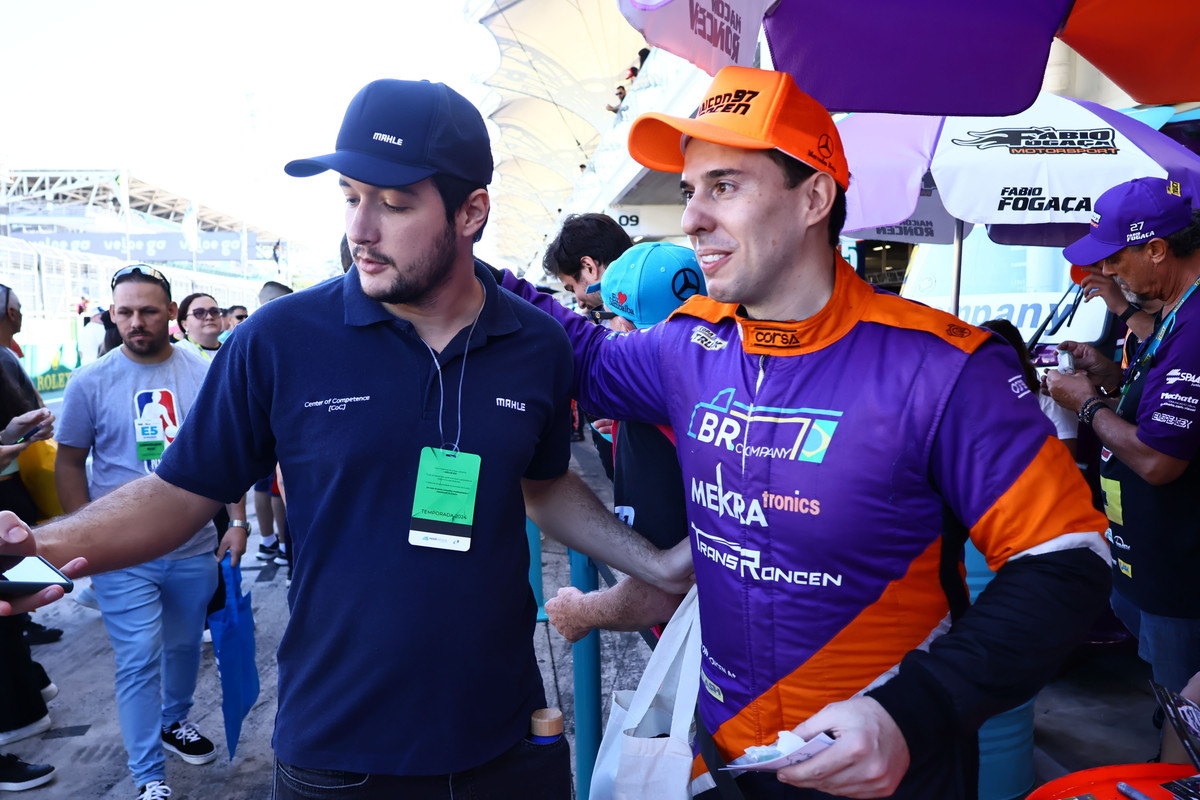 Visitação nos Boxes - IMG-2579