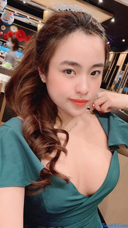 tuoi69-sam-nguyen-xuong-trai-dat-chi-de-khoe-ngucccc- (26)