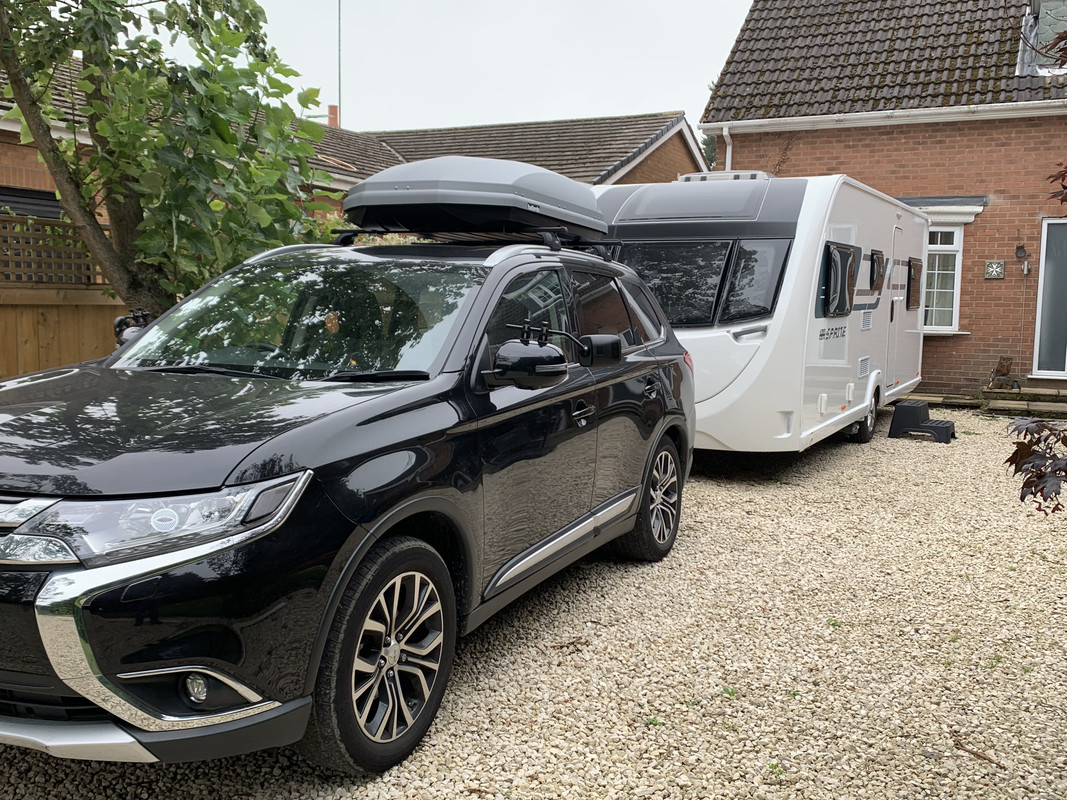 091FF029-20C7-4AC3-BBC0-578E7EE8C104