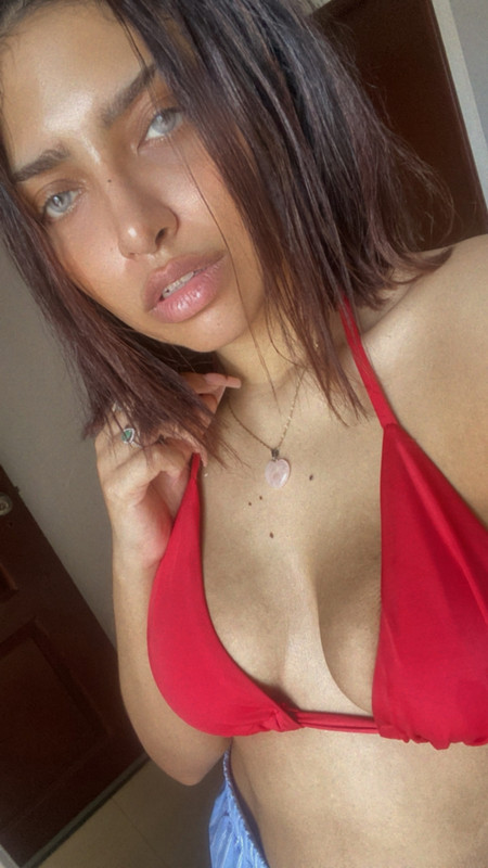 0F847916-6B17-4A75-A42A-A1E6AFBBFFC1