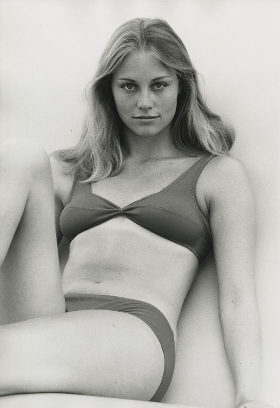 CybillShepherd_c07