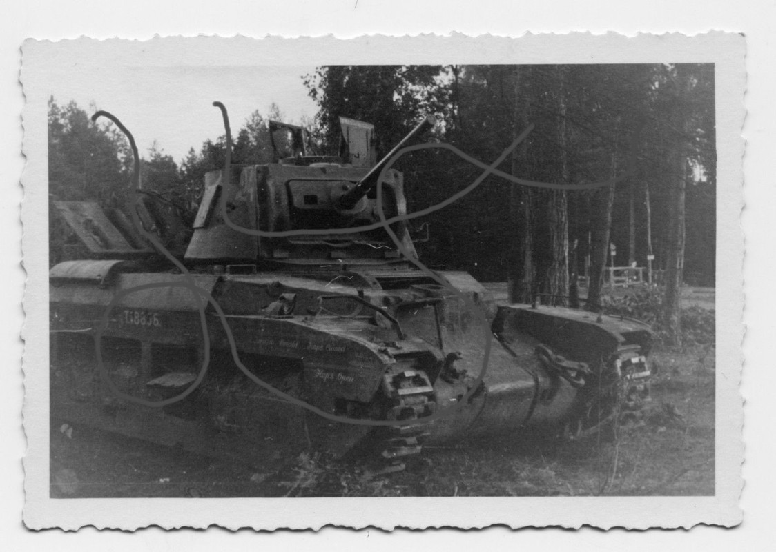 Foto 19.Panzer-Division 1942 Abgeschossen Matilda Panzer (2)