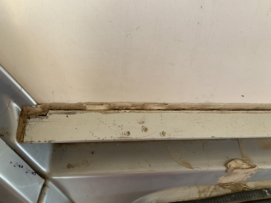 E413FB67-875B-496E-94D3-9F7865A19AD1