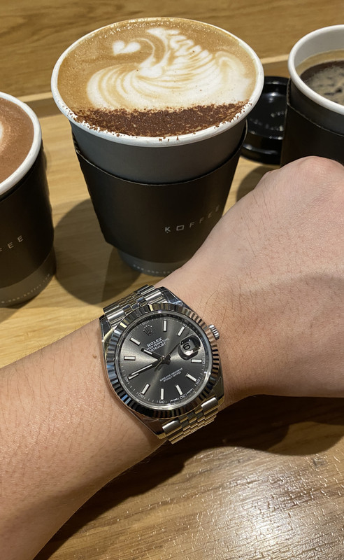 2A8CD133-8500-4C46-B7D8-2F9C2FF71943