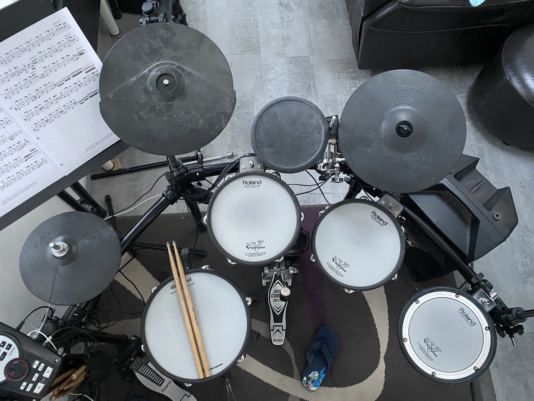 D1C27FF0-E76E-4524-84CA-CA7D8417C1FC