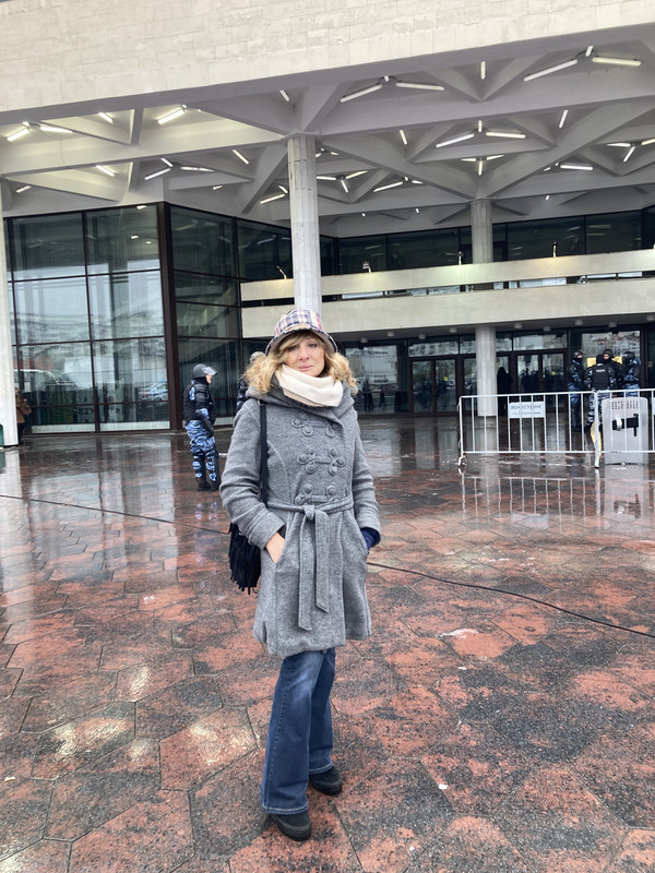 A19B0F37-60D2-490B-B0A8-9E10396CE030