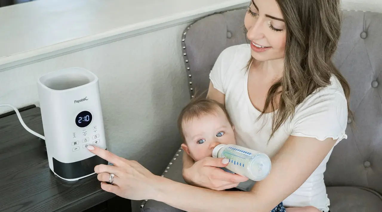 How to Reheat Breast Milk Safely