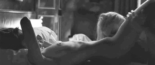 Nudes-28