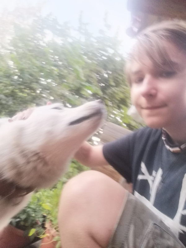 656B4B18-7075-40E0-AB46-6709839907A8