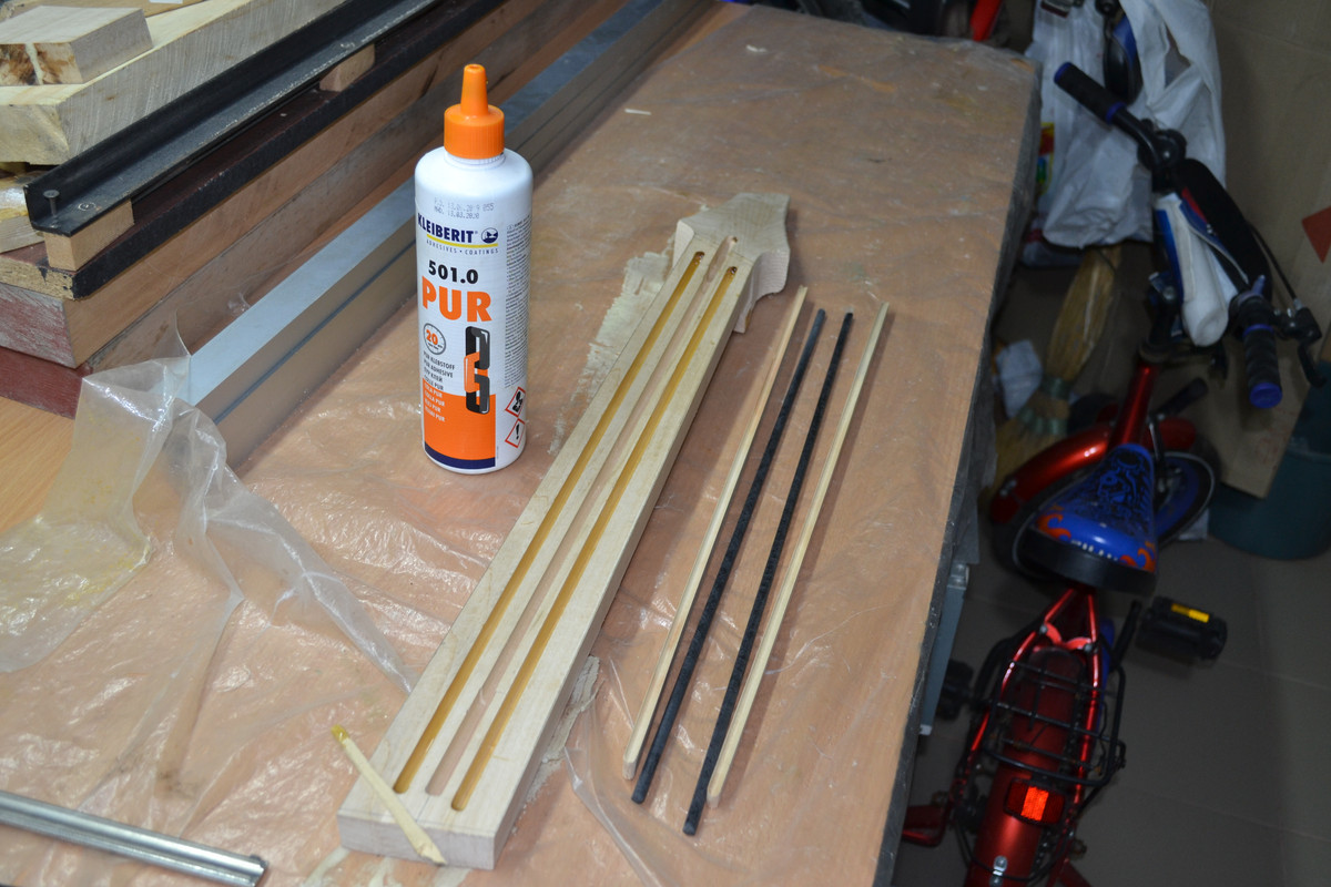 45 Вклейка карбона 2.JPG