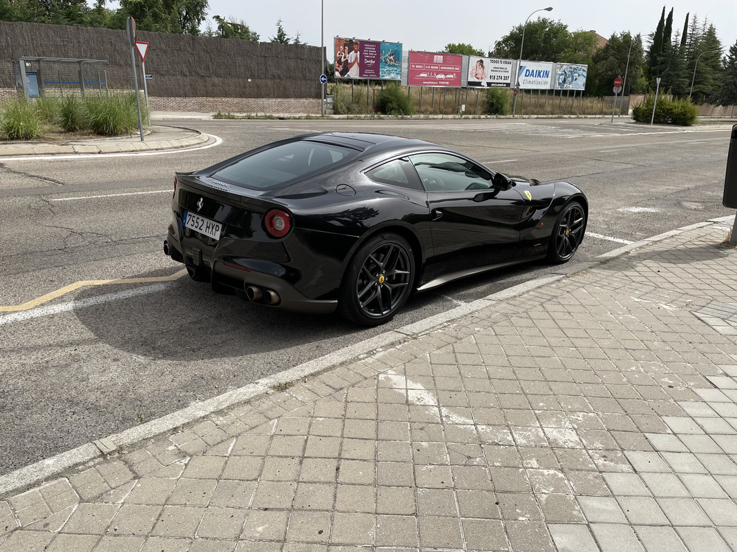 C4-A14-EFE-03-B2-4962-AFC5-59-C9717-F3740.jpg