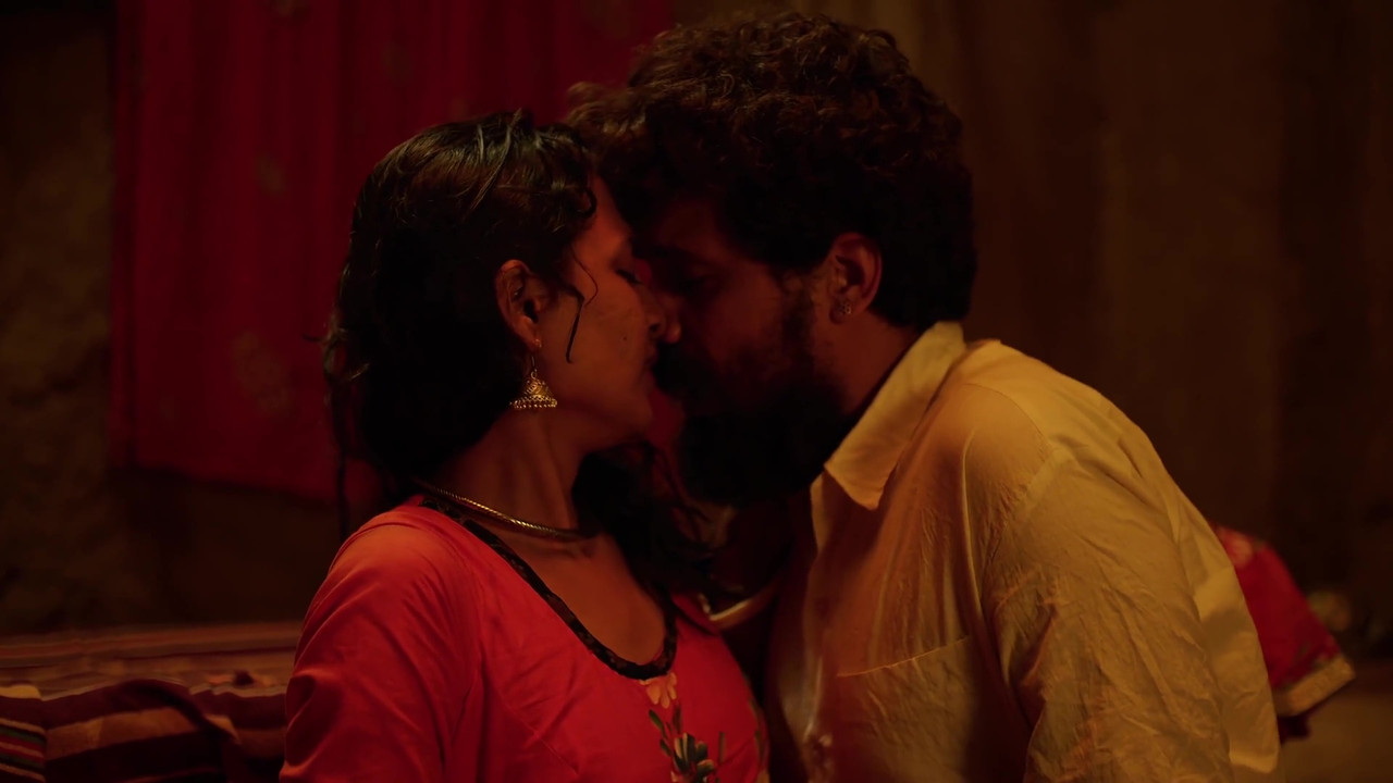 [Image: vlcsnap-2025-10-28-19h25m14s986.jpg]