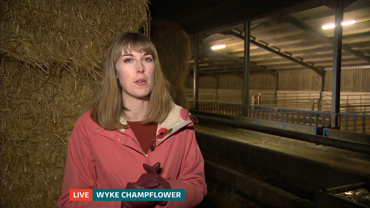 11.02 - 18.00.00 - ITV News London. The latest news in London and the....ts_snapshot_15.10.176