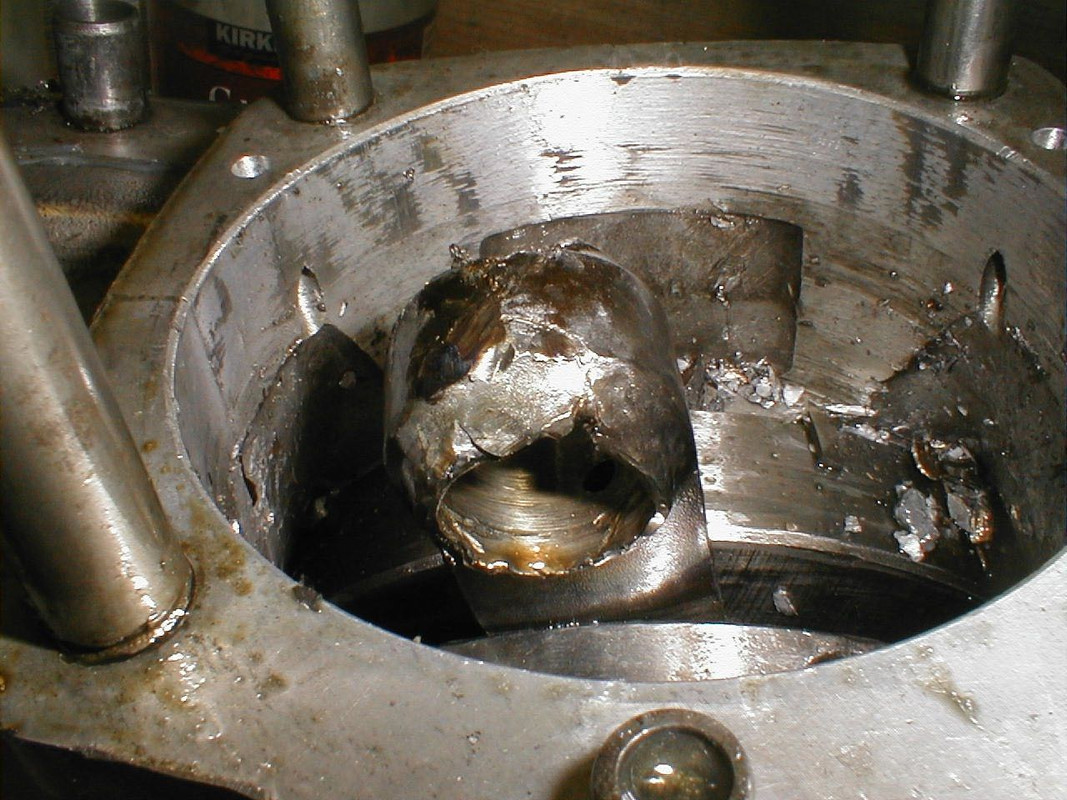 Blown B50 rod end