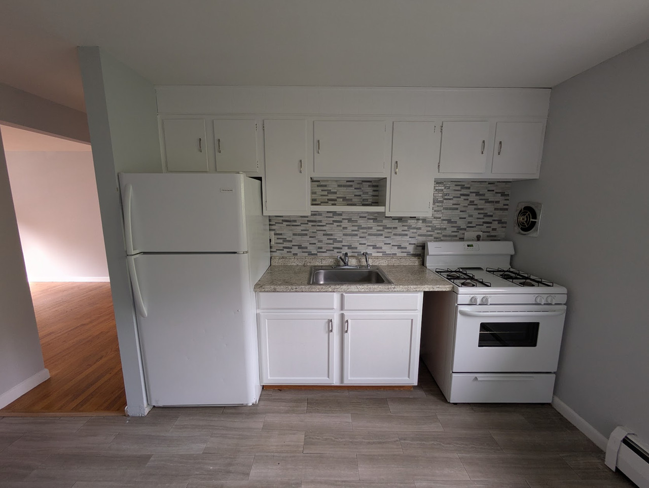 1000 Campbell Ave Unit 3