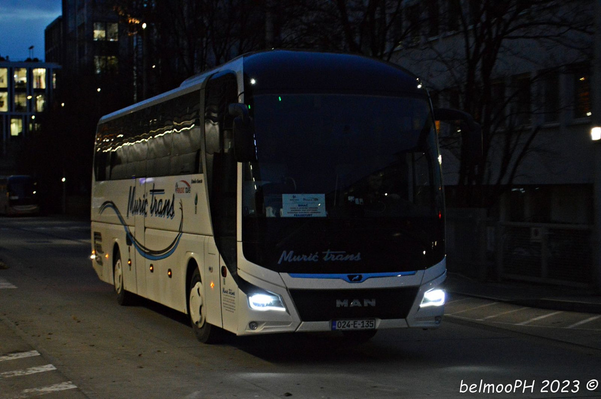 D481B5CB-2772-4661-A8C9-8D61D833C8A3