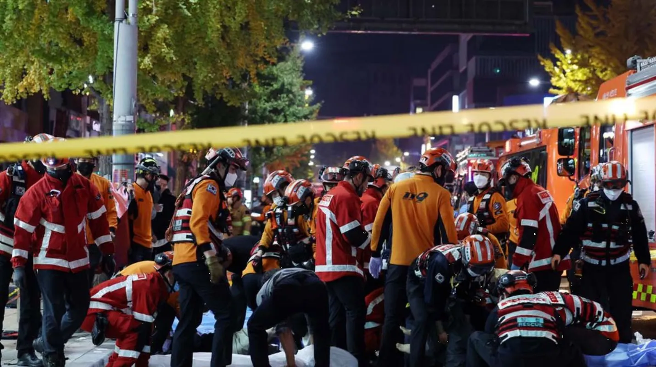 Dos mexicanas heridas en la estampida humana de Seúl por las fiestas de Halloween