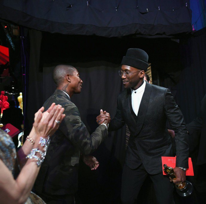 Pharrell-with-Mahershala-Ali-at-the