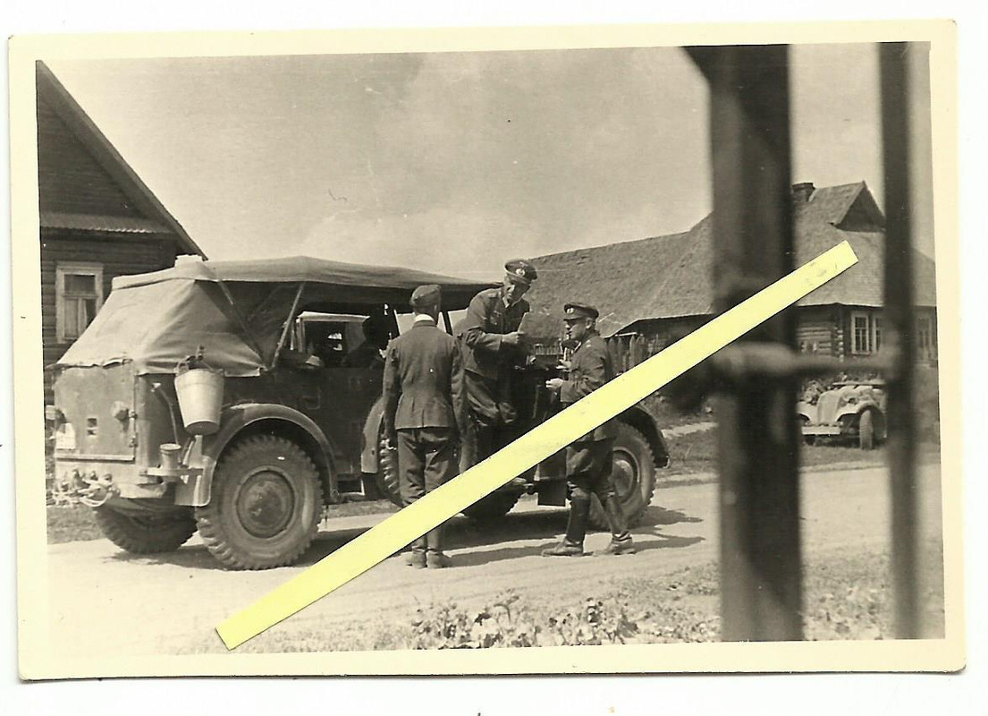 2WK WH Soldaten - Offz.mit KFZ Auto Kübelwagen -