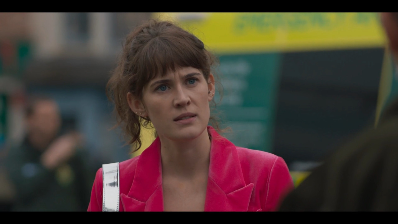 2023-04-08_21_35_BBC1_Casualty_37x26_Welcome-to-the-Warzone.mp4_snapshot_00.52.45.173