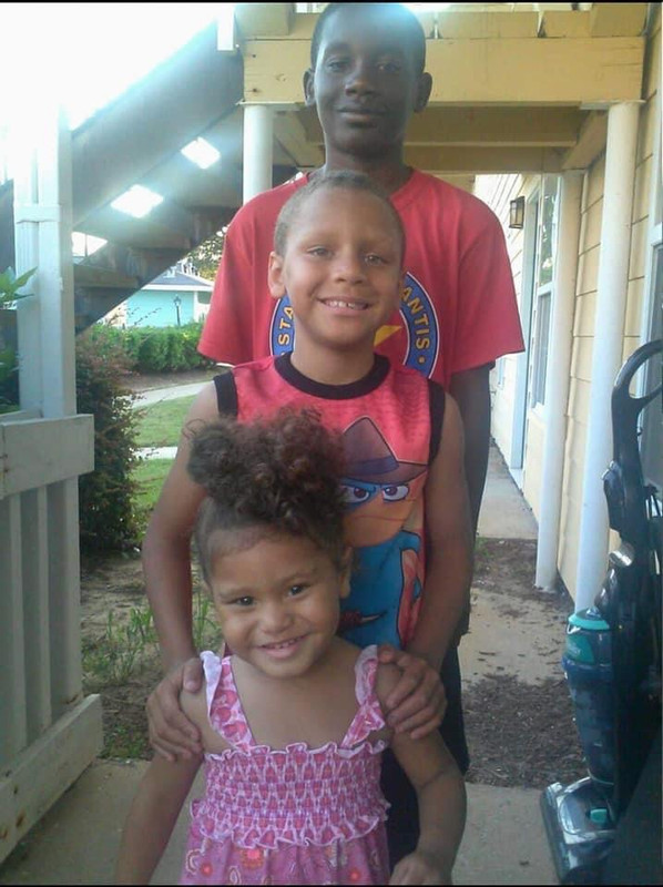 EA1727C1-17A9-435E-9E34-289F00B47D56