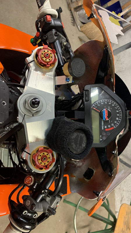 36F829D5-1C2A-4F08-8182-368DAFBC94B5