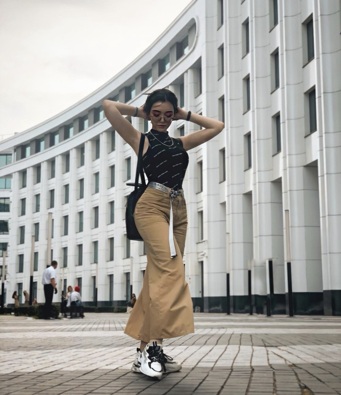 2850C5AA-5395-4A35-A82E-F5CAD10F57BF