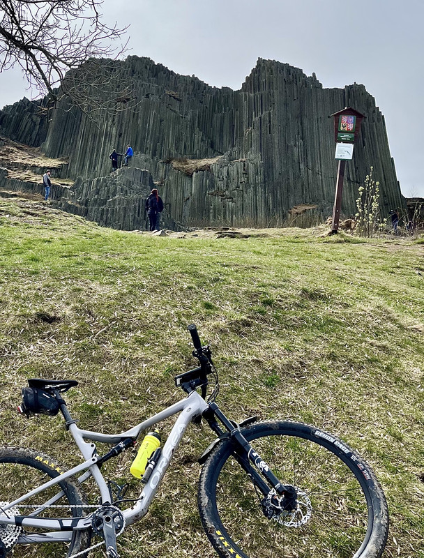 789B6EAD-3336-4947-B065-2BDD4FEF309F