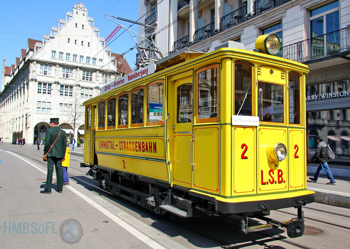 yellow-tram-zurich.jpg
