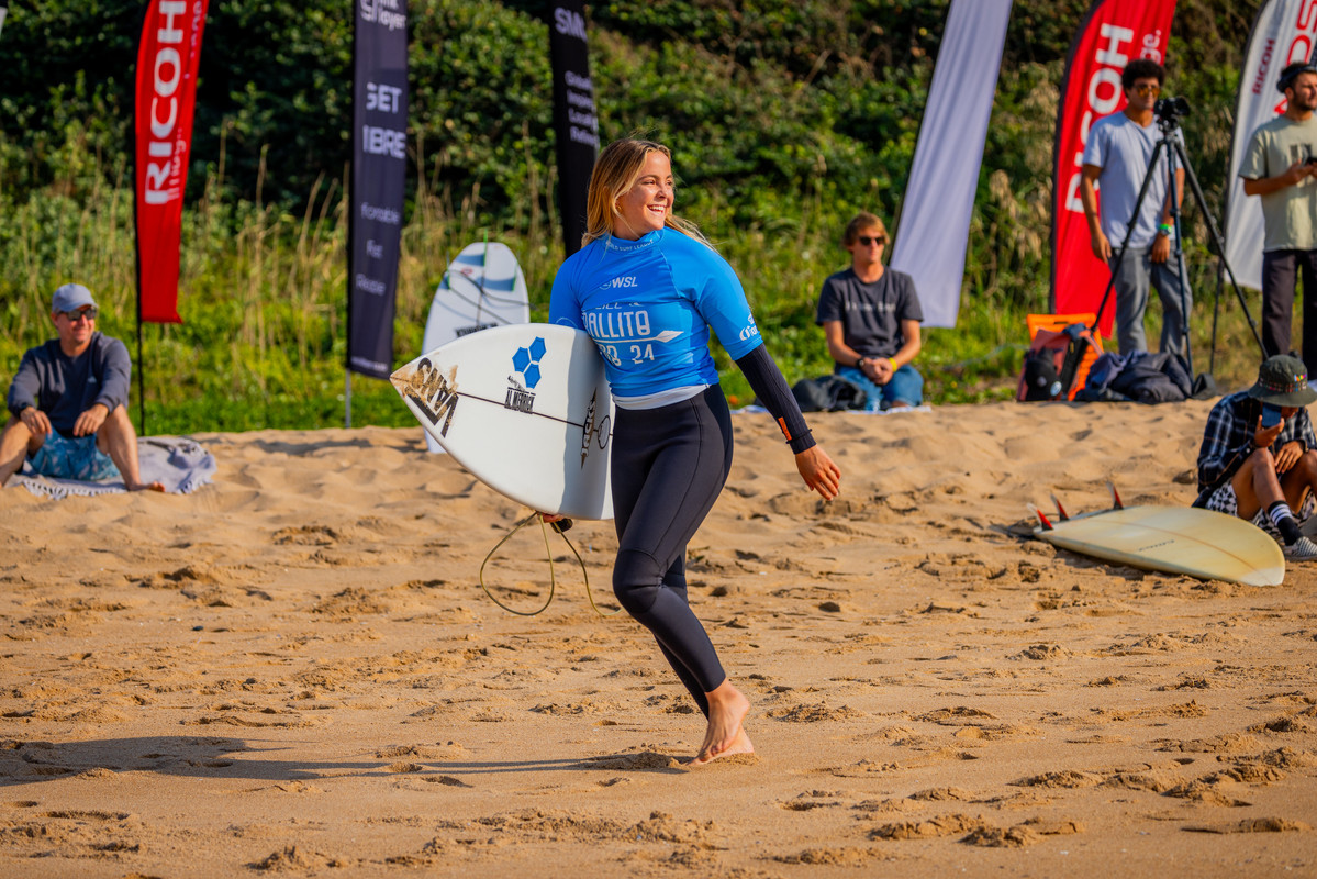 SURFING402BK