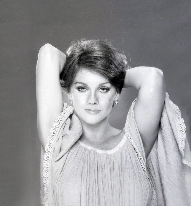 Ann-Margret_mc08