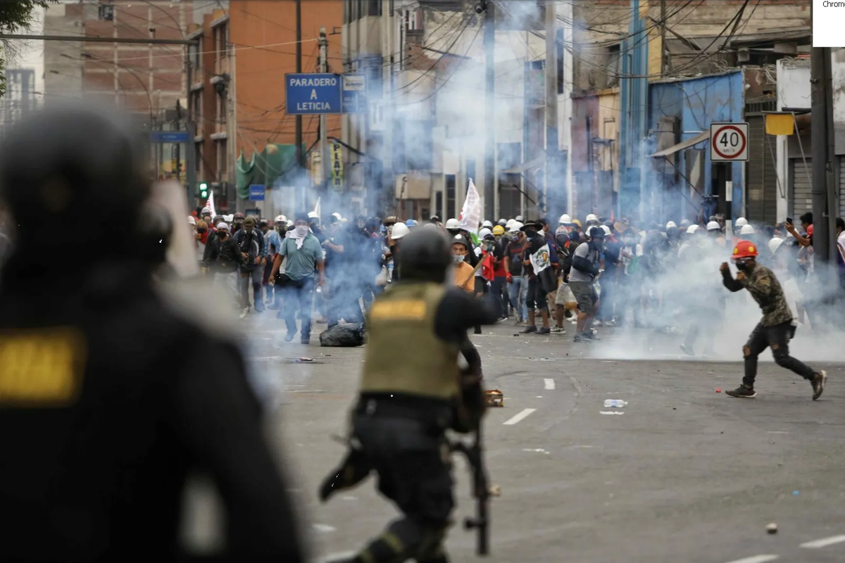 Protestas en Perú suman 65 víctimas mortales