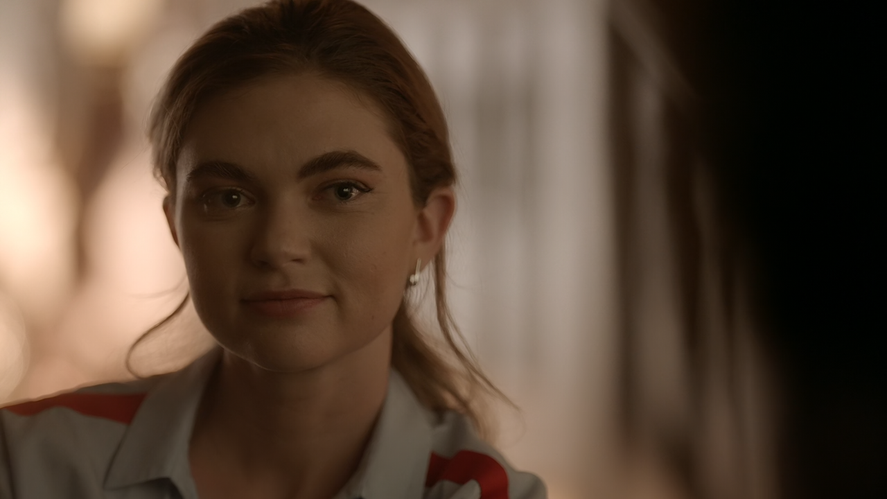 Legacies.S04E03.We.All.Knew.This.Day.Was.Coming.1080p.10bit.AMZN.WEB-DL.DDP5.1.HEVC-Vyndros.mkv_snap