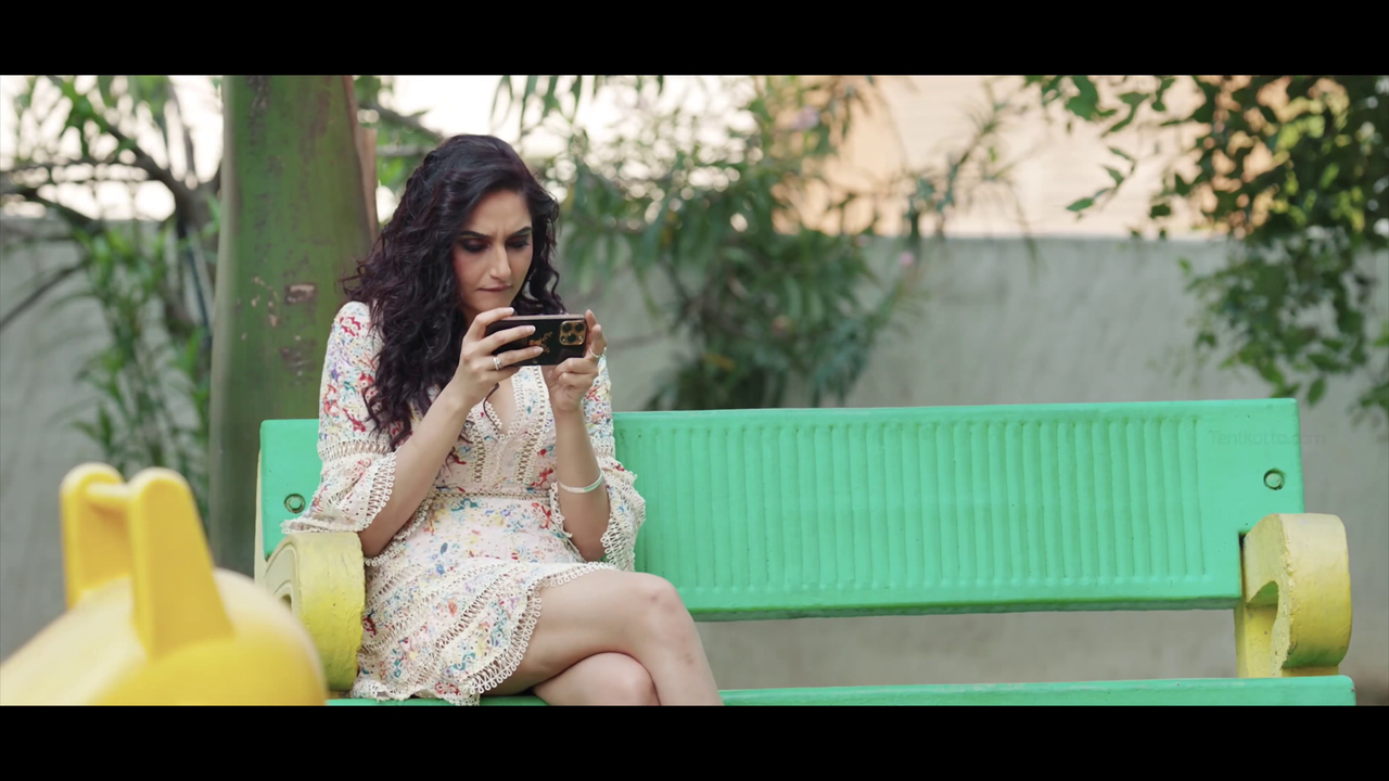 vlcsnap-2024-04-07-02h01m04s793