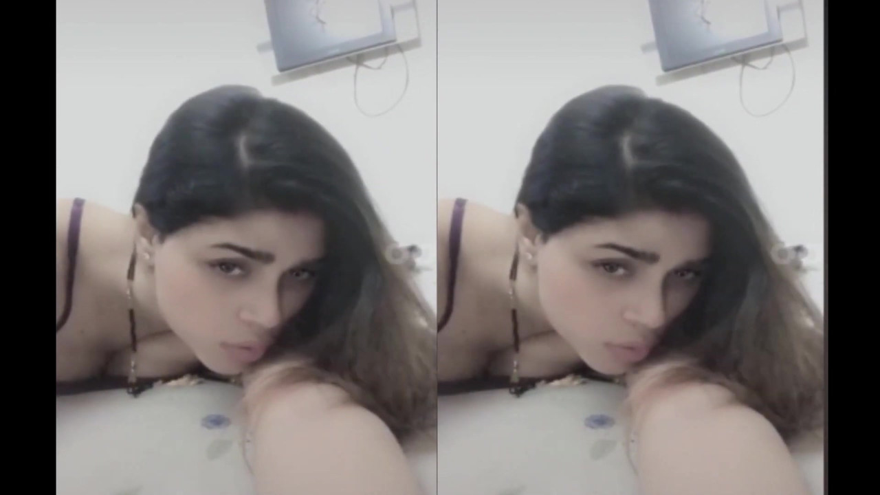 Alize Shah Leaked 20