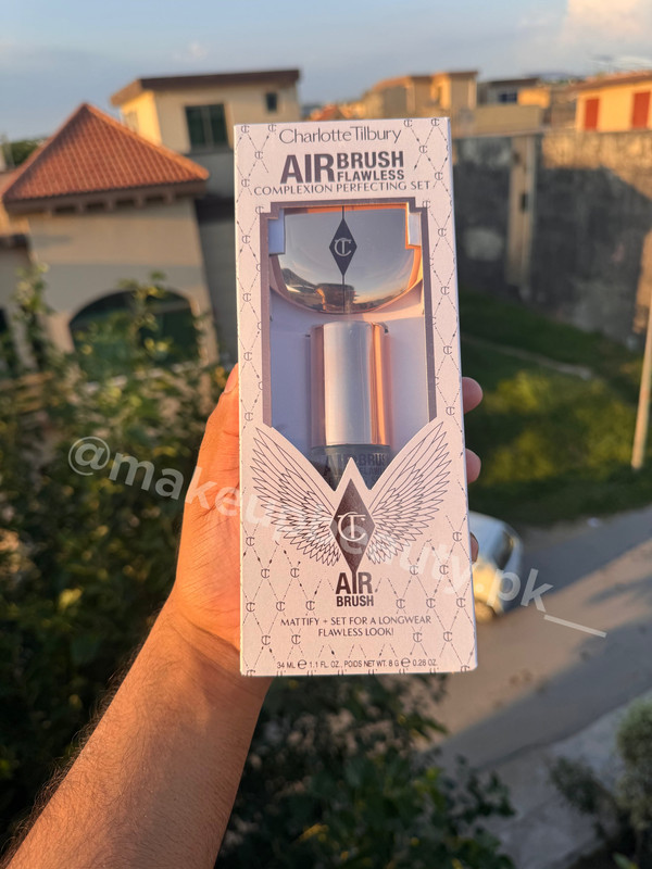 Charlotte Tilbury Airbrush Flawless Complexion Perfecting Travel/Gift Set . - image 6