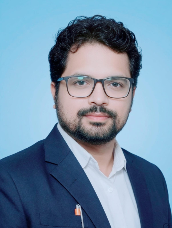 Vinit Pandey Managing Director Wisdom Public School