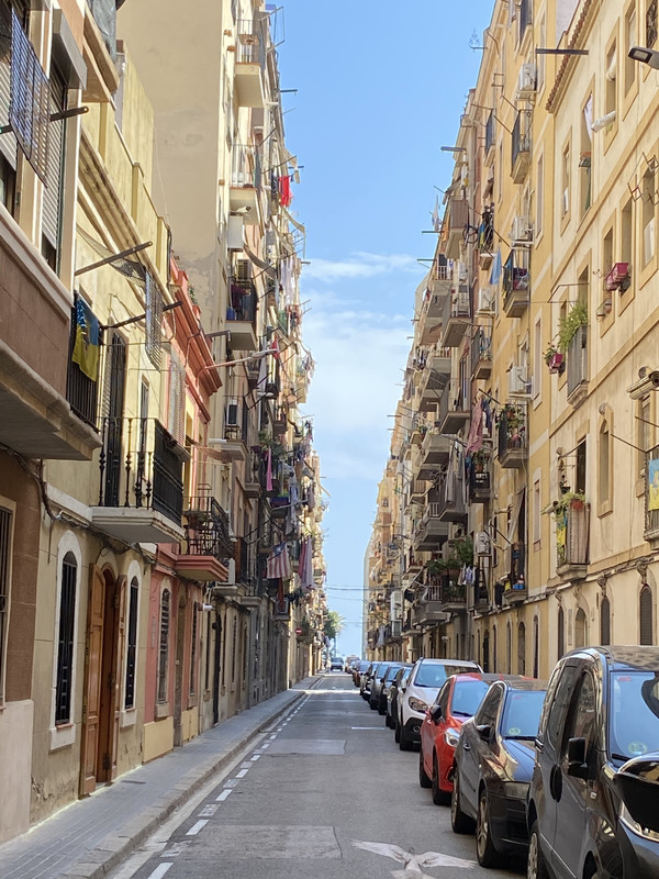 C08CC5AB-3963-4AF9-B915-D02B5D0FFF42