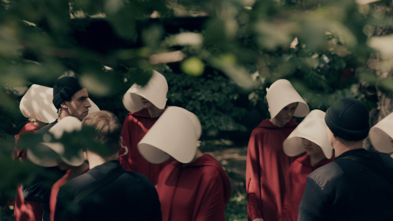 The.Handmaids.Tale.S01E01.Difred.ITA.ENG.1080p.BluRay.x264-MeM.mkv_snapshot_40.28_[2021.01.25_19.59.